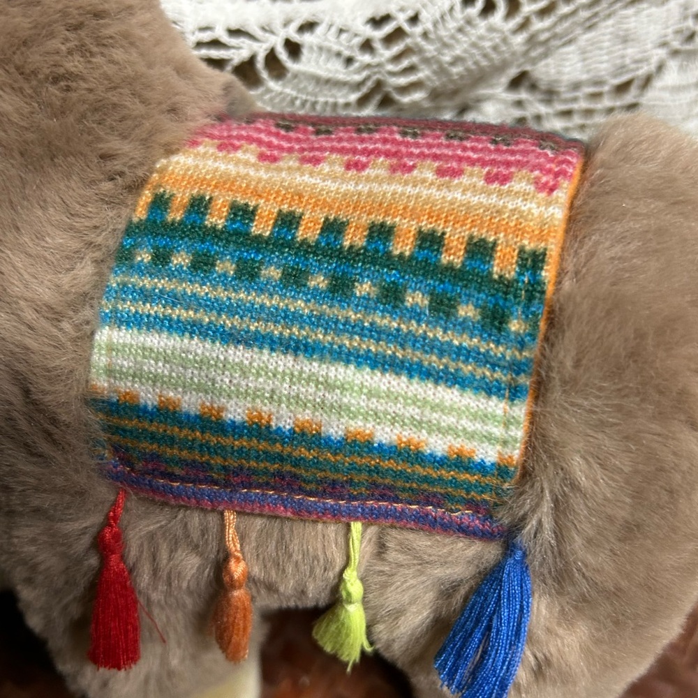 Miyoni by Aurora Brown Llama Alpaca Plush Stuffed Animal Toy Carpet Tassel 12" - Picture 5 of 5